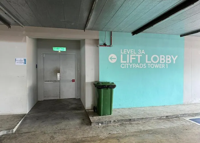 Jq#07 City View Slide Loftbed 2R1B 5Pax Near Suria Mall, Gaya St, Sicc