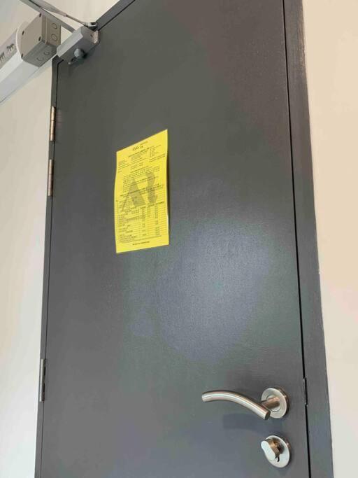 Apartment Jq#07 View Slide Loftbed 2r1b 5pax Near Suria Mall, Gaya St, Sicc