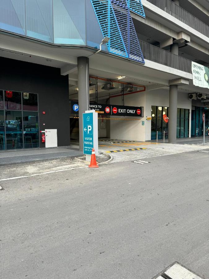 Jq#07 View Slide Loftbed 2r1b 5pax Near Suria Mall, Gaya St, Sicc Apartment *